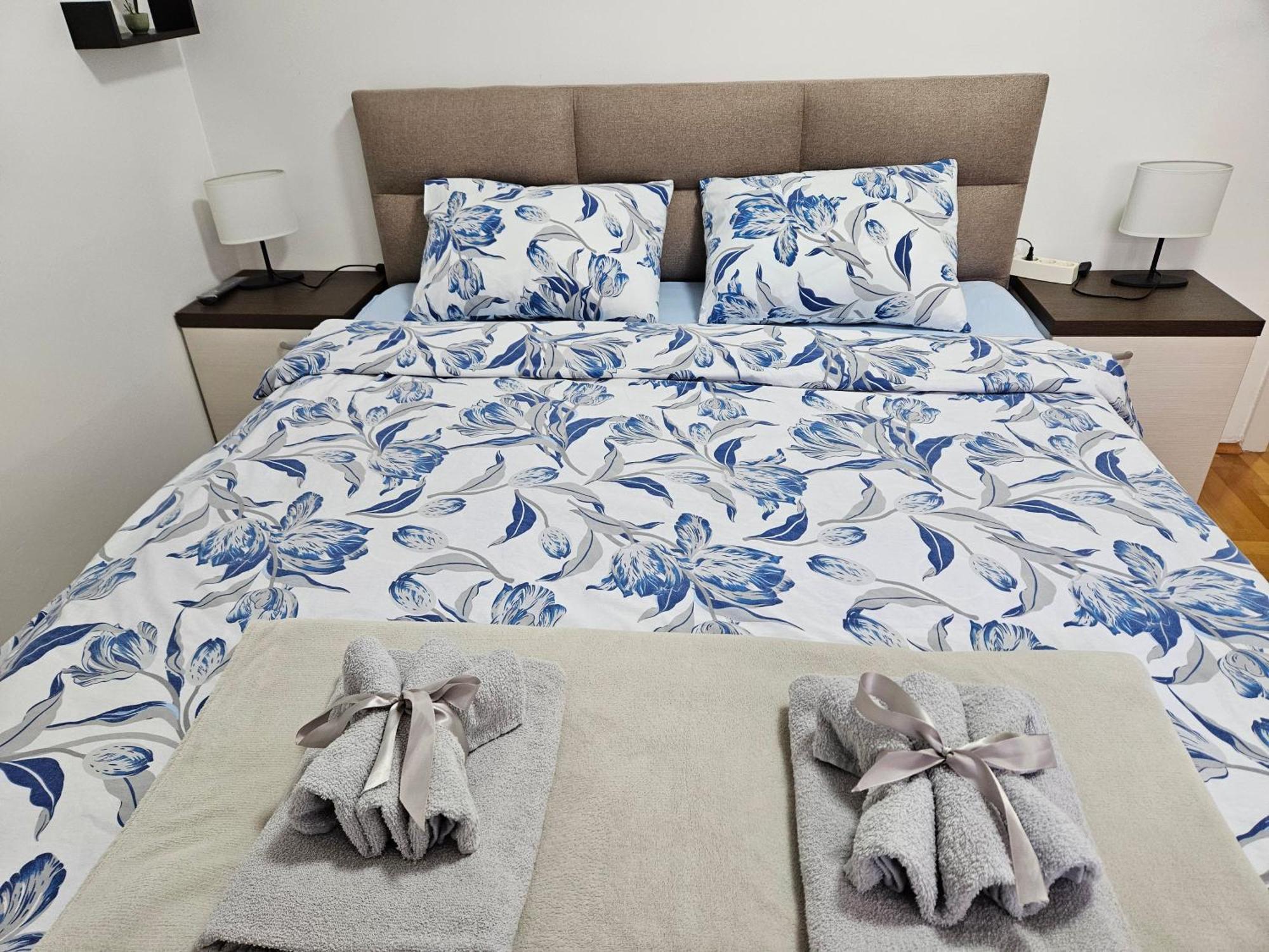 Apartman Vukota Пірот Екстер'єр фото